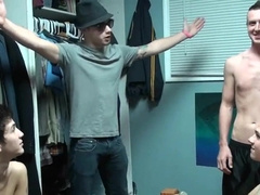 Groups Of Ultra-Kinky Homos In Activity