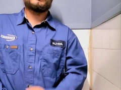 Big jizz shot in the douche at work