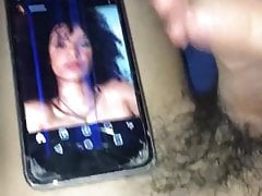Esfregando uma punheta pra jessica
