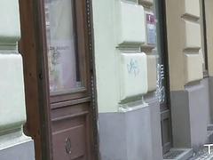 A cute gay meet his new neighbors with a fuck and cumshots