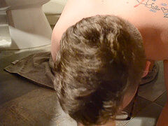 playing with my pretty fuck-hole