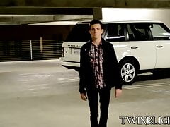 Cute twinks Conner Bradley and AJ Abner anal breed hardcore