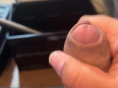 Homo Chub wanks jizzes and urinates