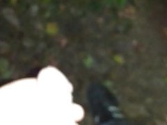 Im Wald mit nem Penisring gepisst