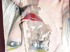 Cumtribute to Nadia Hilton