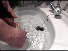 How I clean my pierced penis and ampallang piercing with a toothbrush.