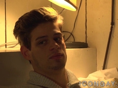 Muscle stud Tobias hammered by gorgeous Michael Delray