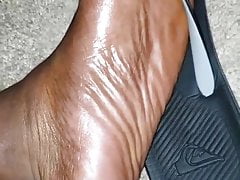 Big Load on Some feet