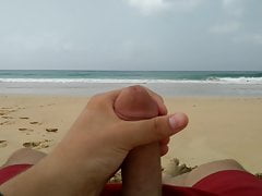 Cummin at a lonely beach (again)