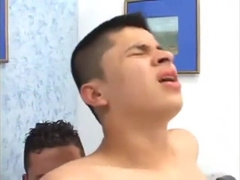 Adrian Convence A Roman De Que Le Entregue Su Colita