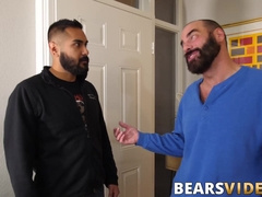 Avi Strider barebacked relentlessly by bear Steve Sommers