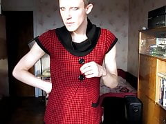 TWINK IS ALWAYS HUNGRY FOR RAW COCK