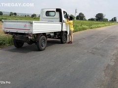 Indian Desi Gay - A Unique Story Of A Boy And A Driver In Love With His Girlfriend Funny And Sexy - Hindi Voice