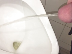 Public pee