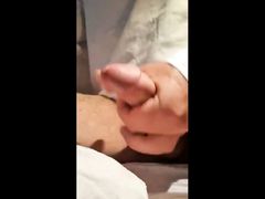 Cum du matin avant d'aller bosser "Morning cum before going to work"