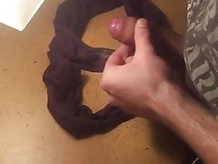 Cuming on used Panties