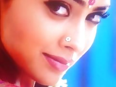 Shriya face