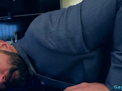 Watch this muscular hunk take a facial after getting his ass drilled and face covered in cum