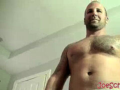 tattooed Duncan Dixxx sucked off by fat meatpipe Joe Schmo