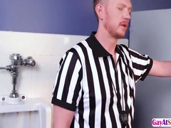 Gay Donovin Rece Barebacked By Referee In The Cr 8 Min
