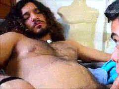 O TIO GOSTOSO - no condom