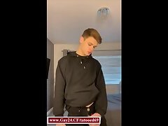 Twink jerking off his big Dick and cumming