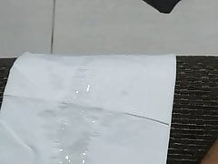 Cumming on paper