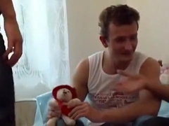 Euro bareback anal in threesome