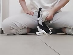 Masturbating with Boxers