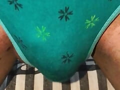 Dick massage and showing asshole