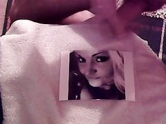 jerking on gines foto