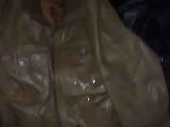 Brown cummi