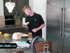 Brother Crush - Fit Guy Finds Out His Little Step Brother Is Measuring His Meat