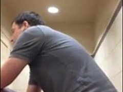 White Manager Pounds Black Theif In Restroom 7