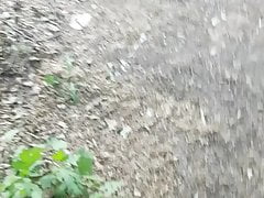 Nackt Outdoor Spritzen
