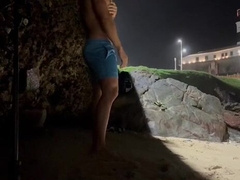Victorbuilder fucks in public beach