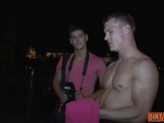 Muscle Father Ass-Fuck Hook-Up And Facial Cumshot