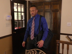 DILF Myles fucks the cum out of cutie Johnny Rapid