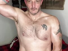 Muscle Bear Daddy Jack Off Session