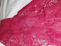 Another dirty pants cum tribute