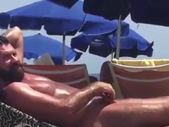 Str8 spy daddy bear at the beach
