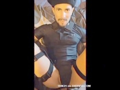 Big booty babe enjoys anal penetration and hardcore assfucking