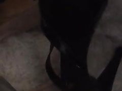 Thong heels