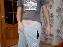 Pop-shot, stright, college dorm