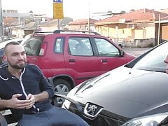 Israeli hunks enjoy a raw threesome