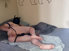 Pup gets knotty