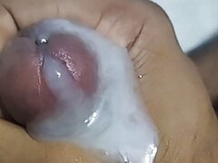 Hand job cum shot in the bathroom on shower time