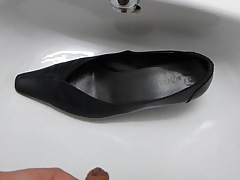 Piss in co-workers high heel
