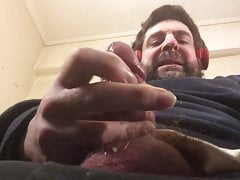 Will u give me a blowjob or handjob? U love giving blowjobs!