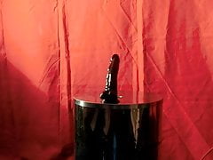 Dildoriding with handsfree cum
